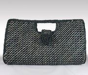 Gabriela -  Iraca Palm Handmade Bag with zippered closure
