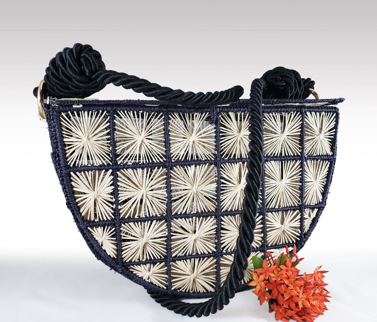 Cristina -  Iraca Palm Handmade Bag